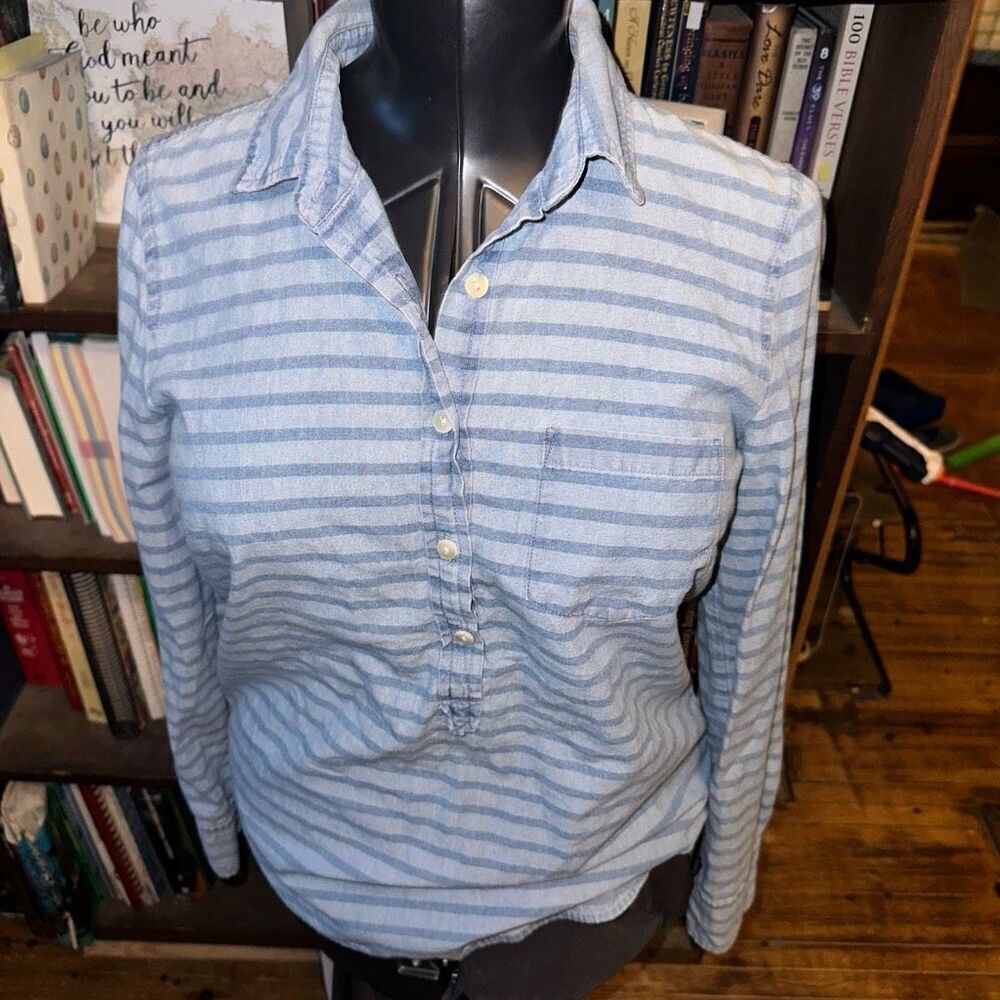 J Crew denim striped 1/4 button elevated basics 6 top
